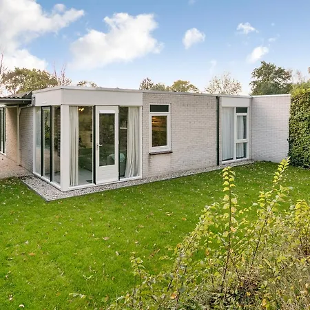 Bungalow Kuste - Klepperstee Ouddorp, 2 Terraces And Garden, Near The Beach - Not For Companies