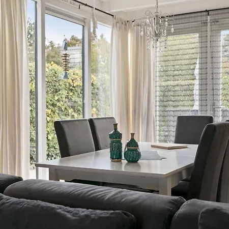 Vakantiehuis Bungalow Kuste - Klepperstee Ouddorp, 2 Terraces And Garden, Near The Beach - Not For Companies
