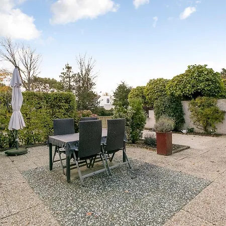 Vakantiehuis Bungalow Kuste - Klepperstee Ouddorp, 2 Terraces And Garden, Near The Beach - Not For Companies